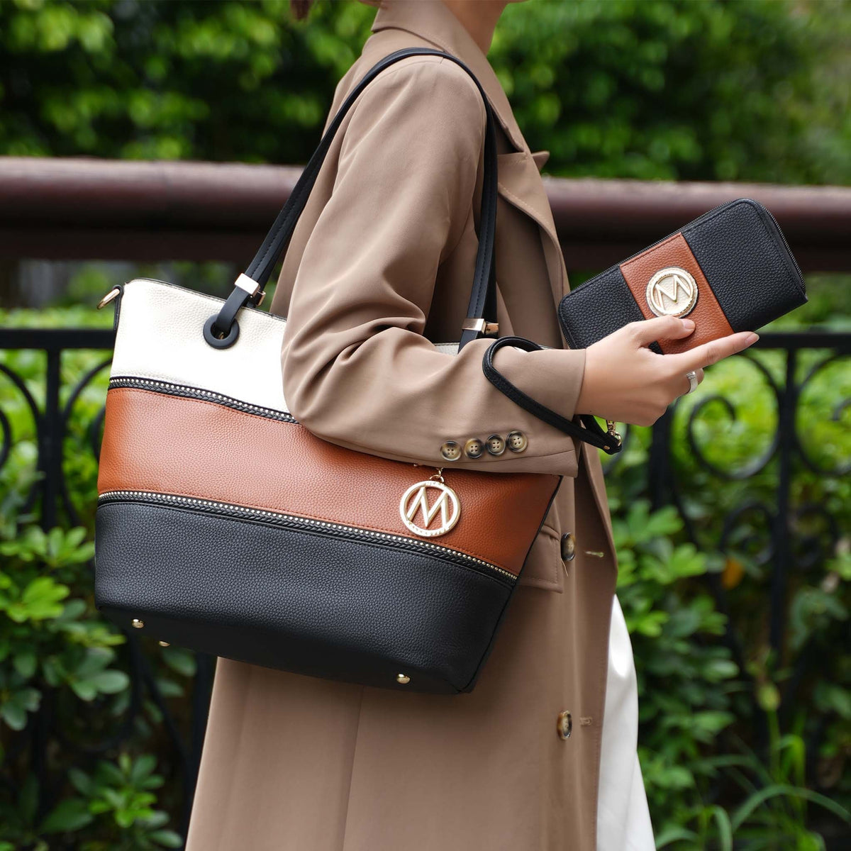 Vallie Tote Bag and Wallet set