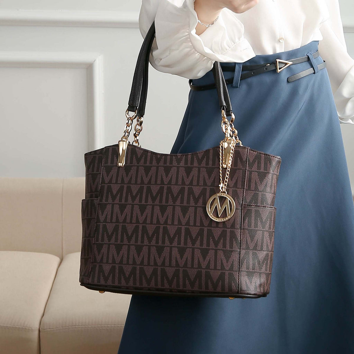 Braylee Signature Tote Bag