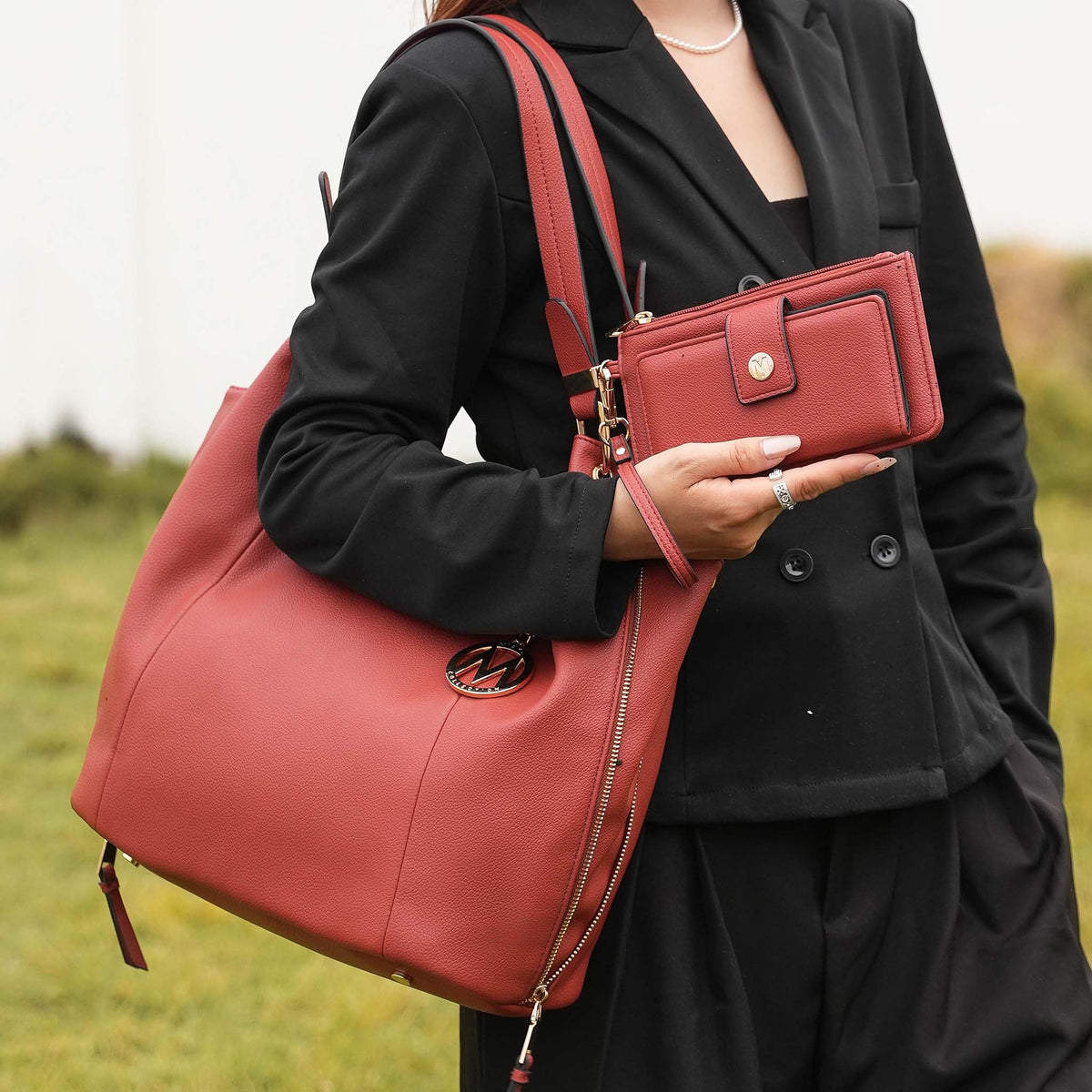 Calina Shoulder Bag