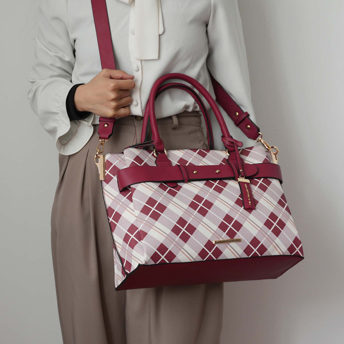 Vivian Plaid Shoulder Bag