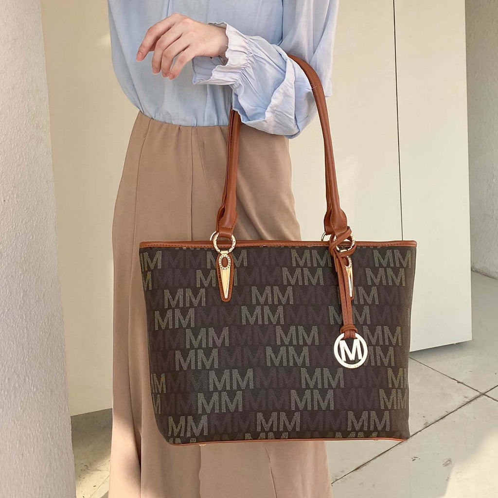 Alexy Signature Tote Bag and Set