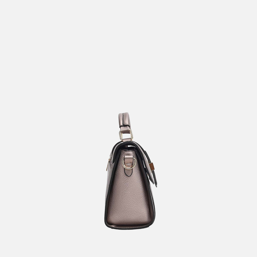 Willa Shoulder Bag