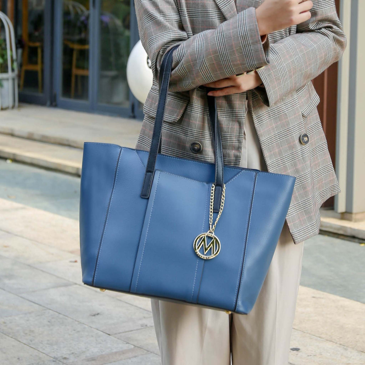 Dinah Tote Bag and Set