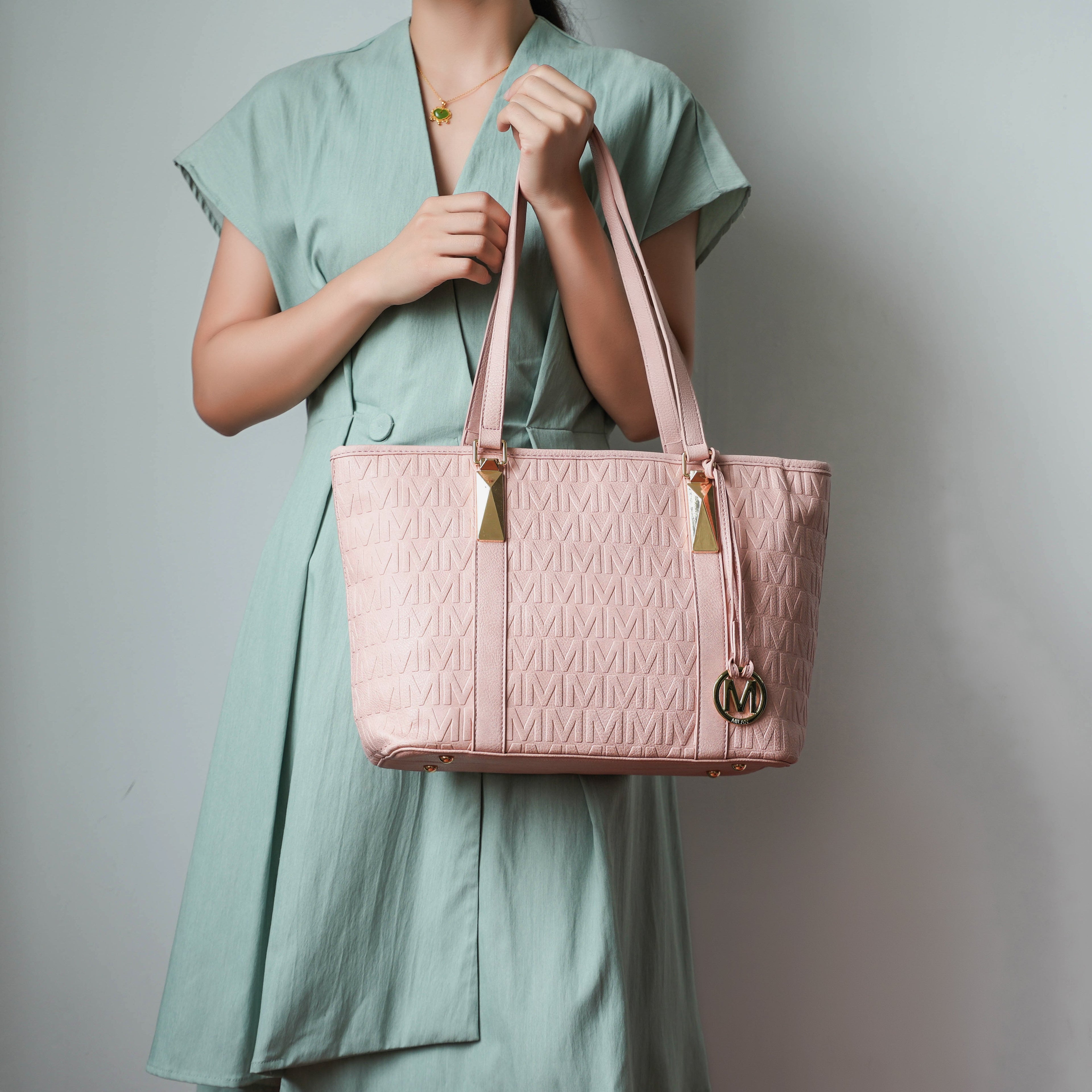 MKF Collection by Mia K. - Arya Signature Tote and Set